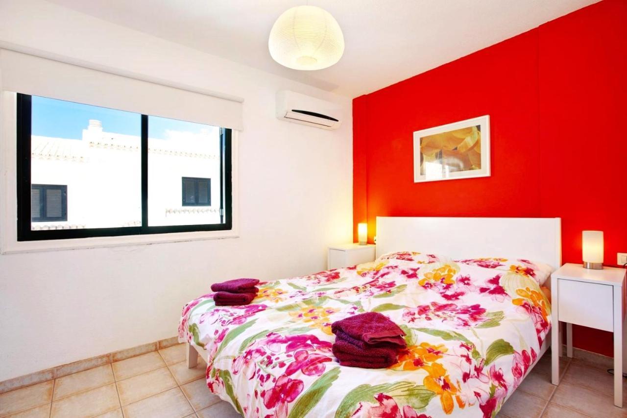 Remarkable 2-Bed House In Chayofa With Pool ภายนอก รูปภาพ